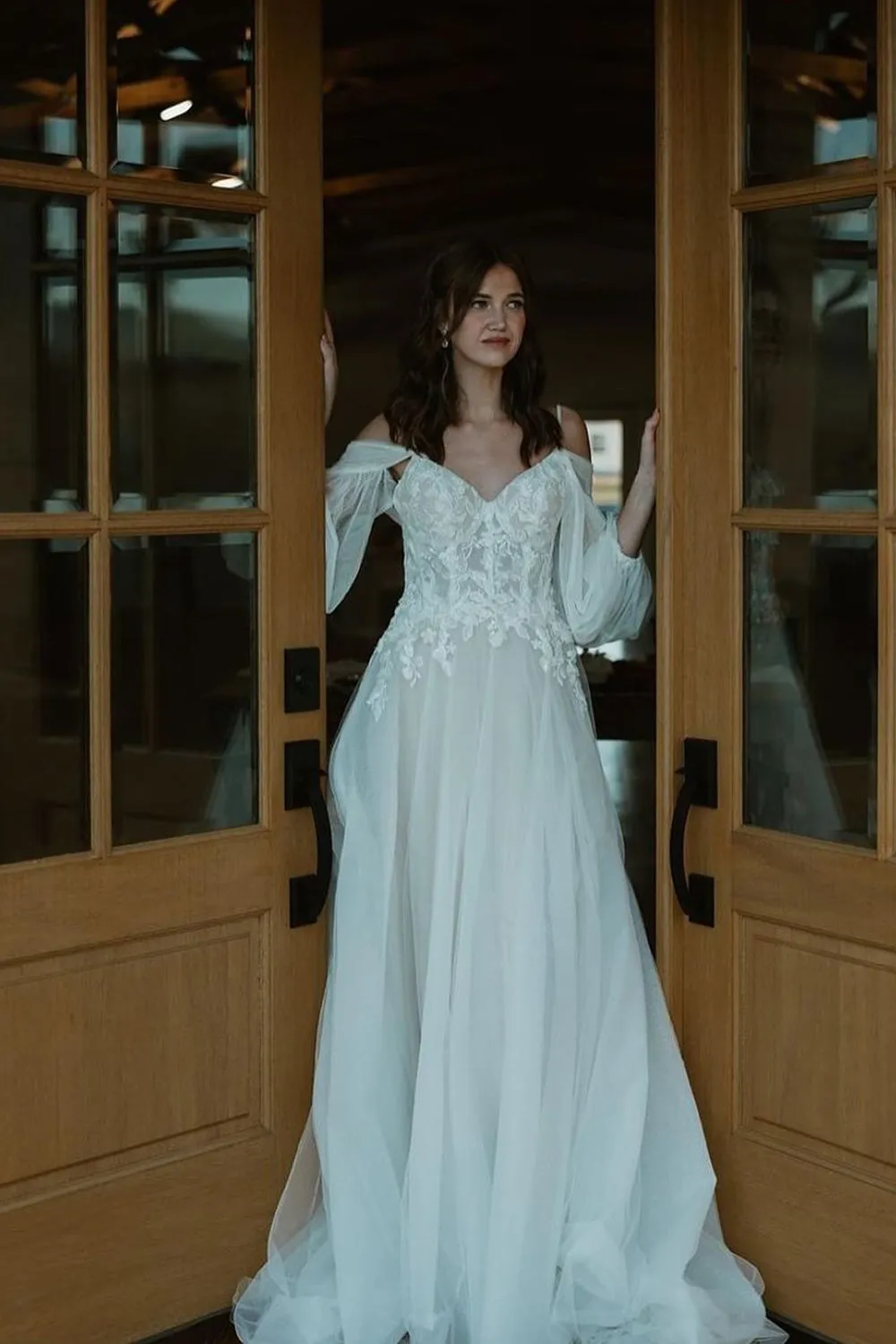 Fairy A-Line Off the Shoulder Tulle Wedding Dresses VK24112209